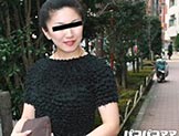 清楚な香り漂う何不自由のない生活を送る四十路の専業主婦