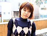 顔がいかにもいやらしい臭い漂う巨乳人妻のまなみさん